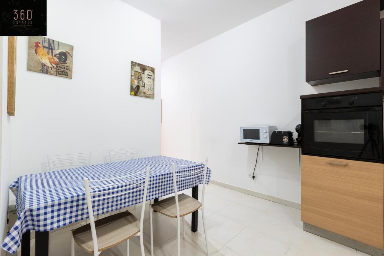 Centre Paceville Apt With Terrace, Bbq & Wifi By 360 Estates Saint Julian's 外观 照片